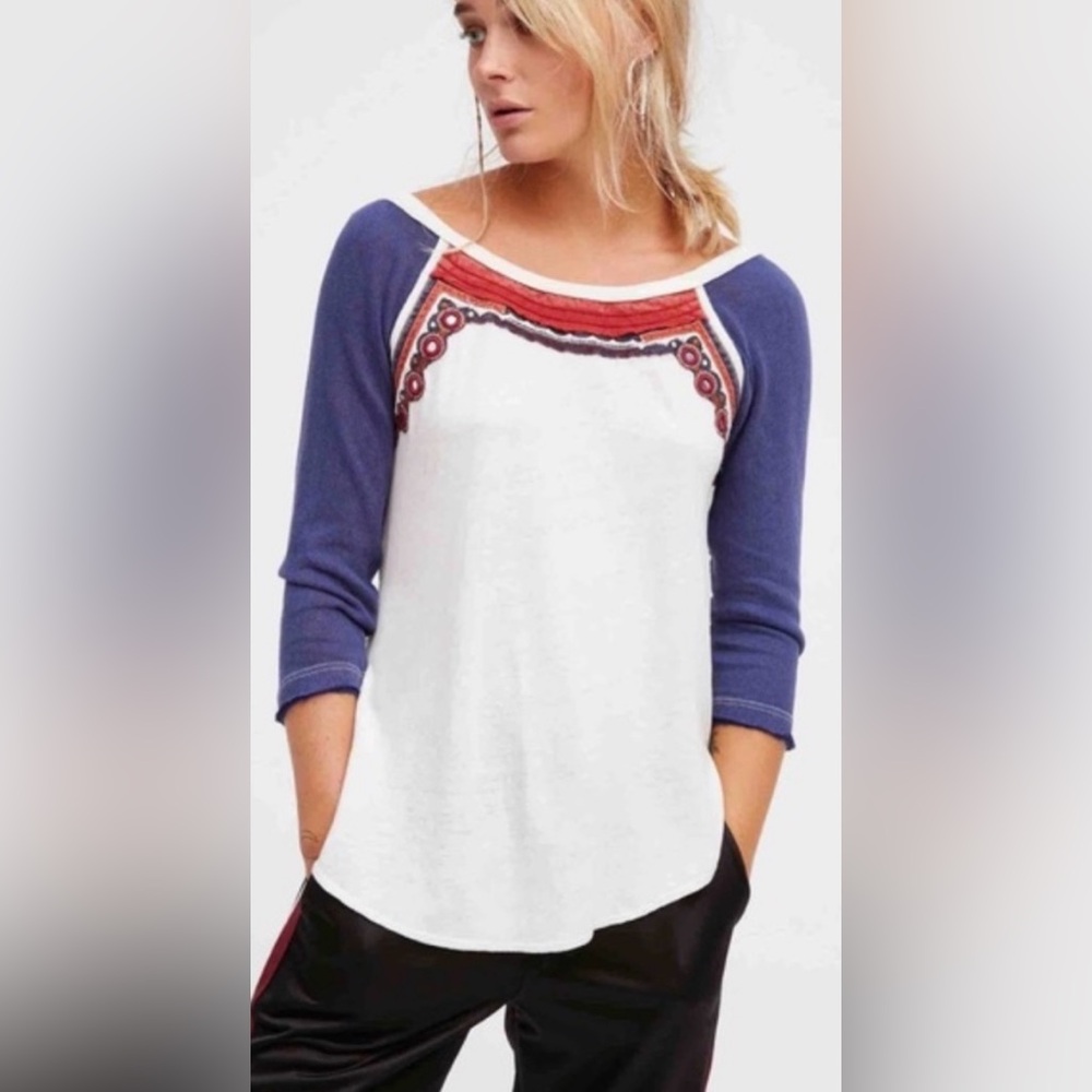 Free People Ritu Embellished Baseball
Sleeve Tee in Cream/Navy/Wine size Small
